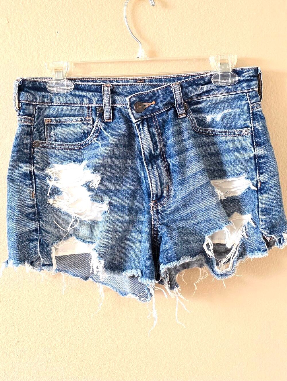 American Eagle Strigid Distressed Mom Shorts - Size 6